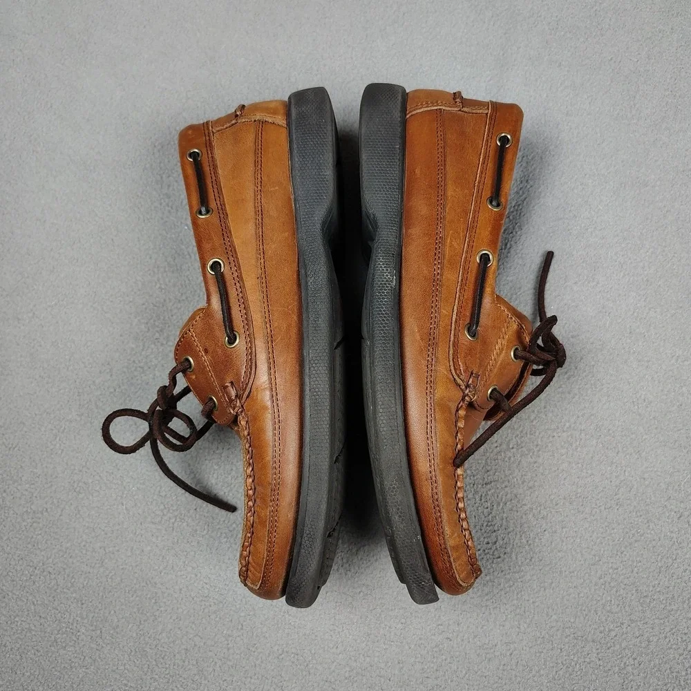 GH Bass Leather 2 Eye Boat Shoe Men 9M Tan Brown Slip On Harry II Excellent